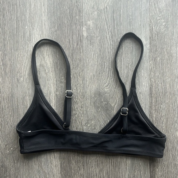 Fashion Nova Bikini Top ✧ Black ✧ Size S - Picture 2 of 4